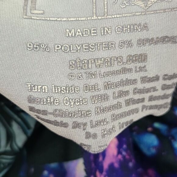 Hot Topic Galaxy Star Wars Darth Vader Leggings Colorful Stretchy Pull-On Pants - Picture 8 of 8